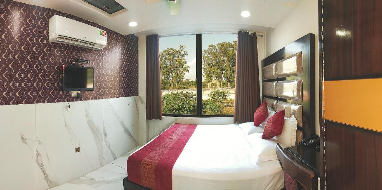 Hotel Sahil Palace Rupnagar  Luaran gambar